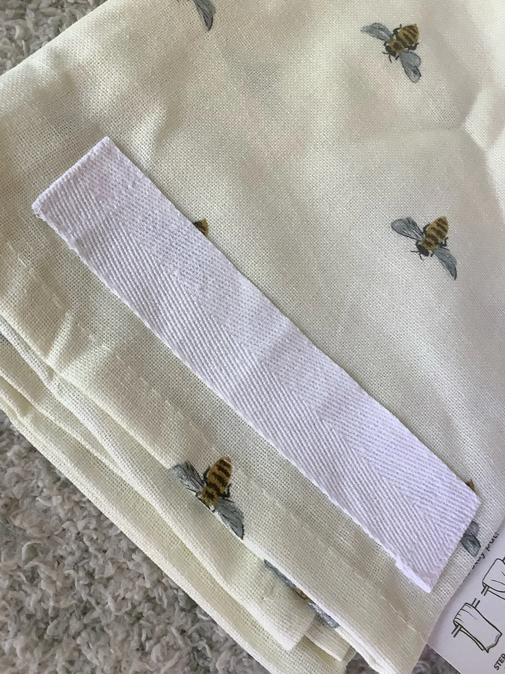 1Canoe2 Ivory Bee Cotton Fabric Kitchen Tea Towel NWT 18.75” x 28”